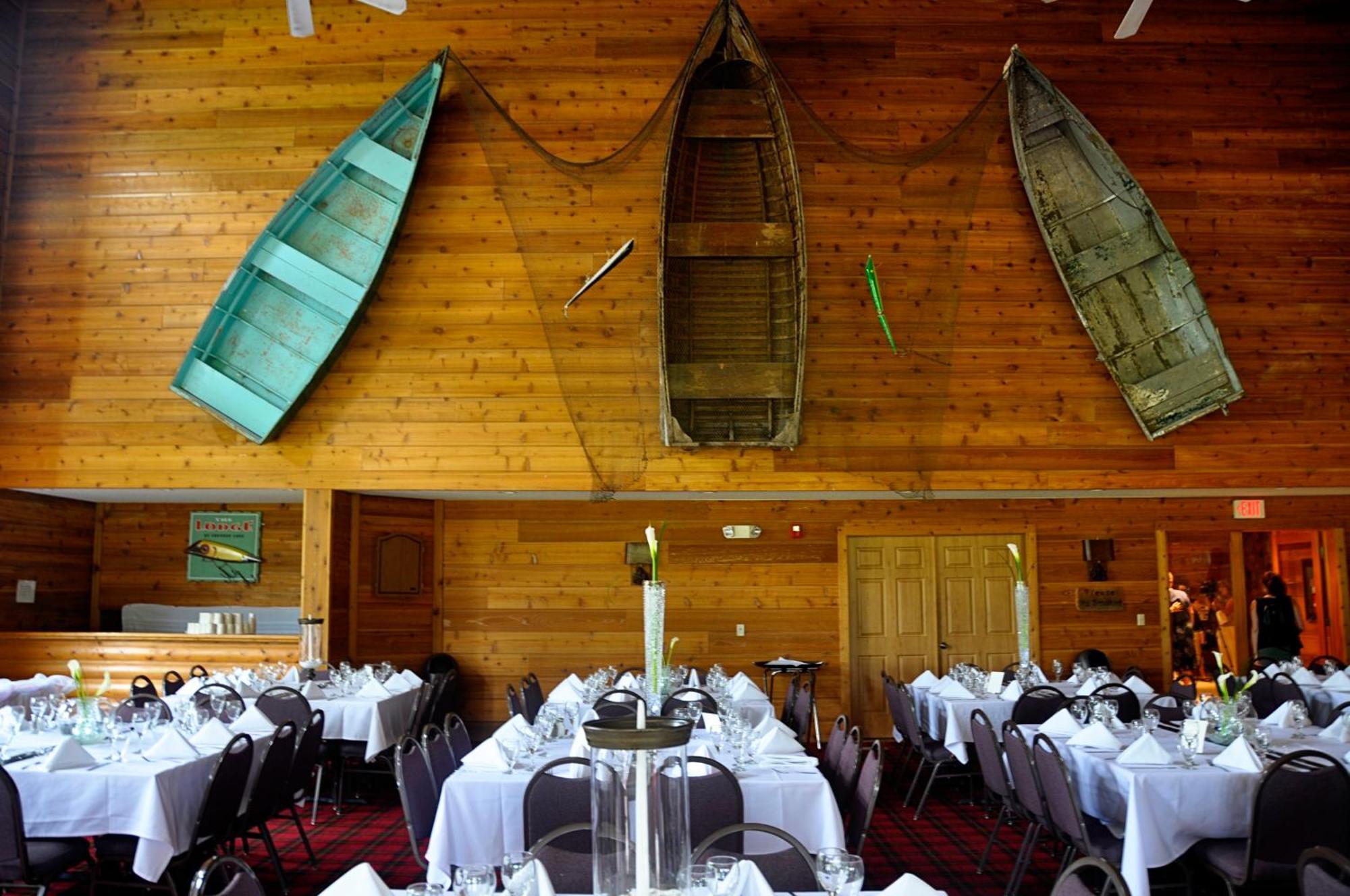The Lodge At Crooked Lake Siren Restaurant foto