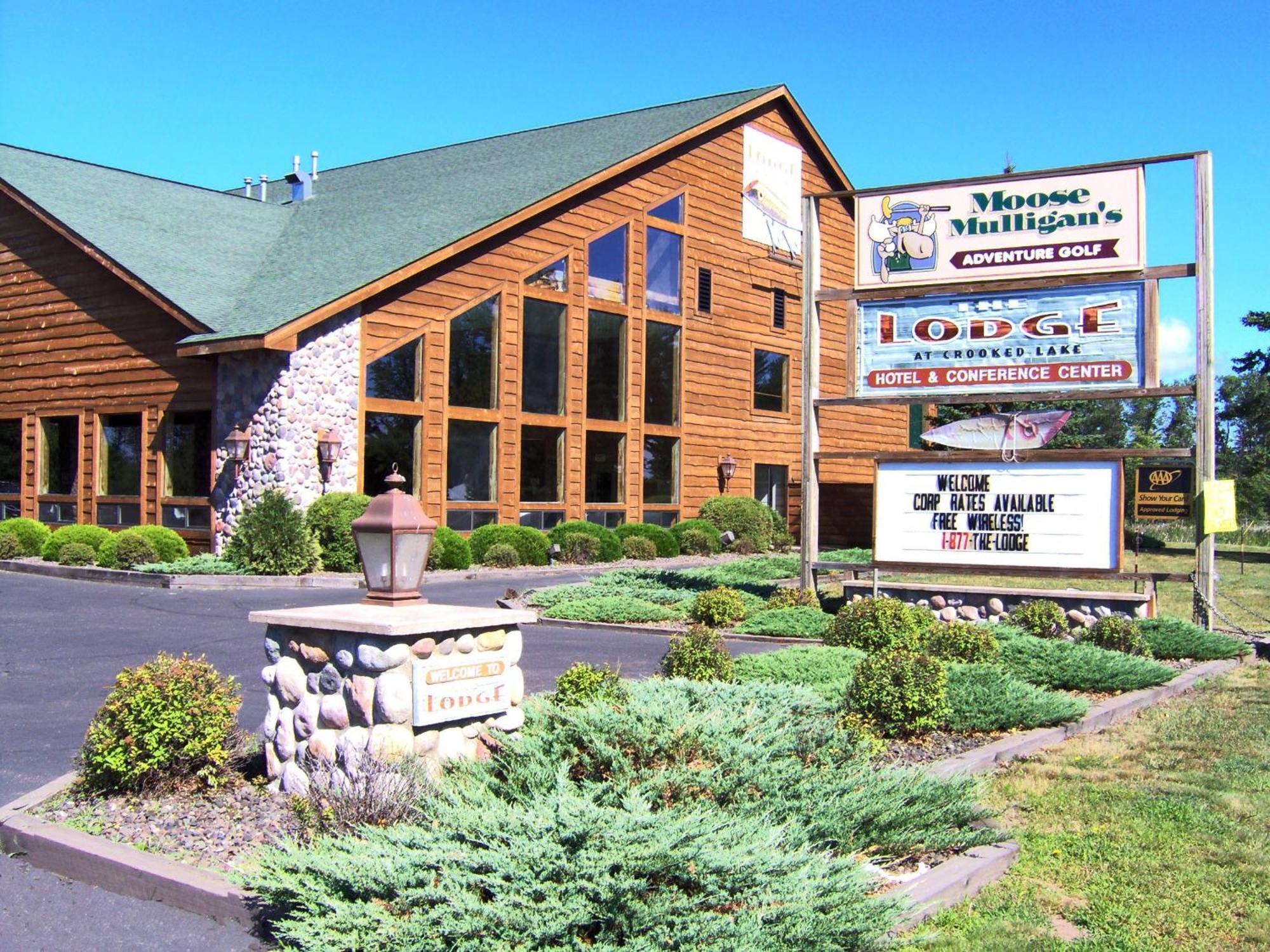 The Lodge At Crooked Lake Siren Buitenkant foto