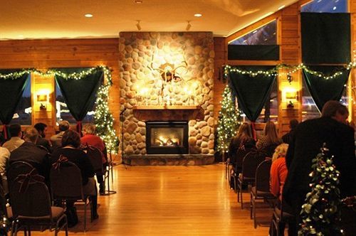 The Lodge At Crooked Lake Siren Buitenkant foto