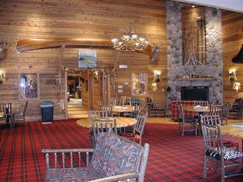The Lodge At Crooked Lake Siren Buitenkant foto